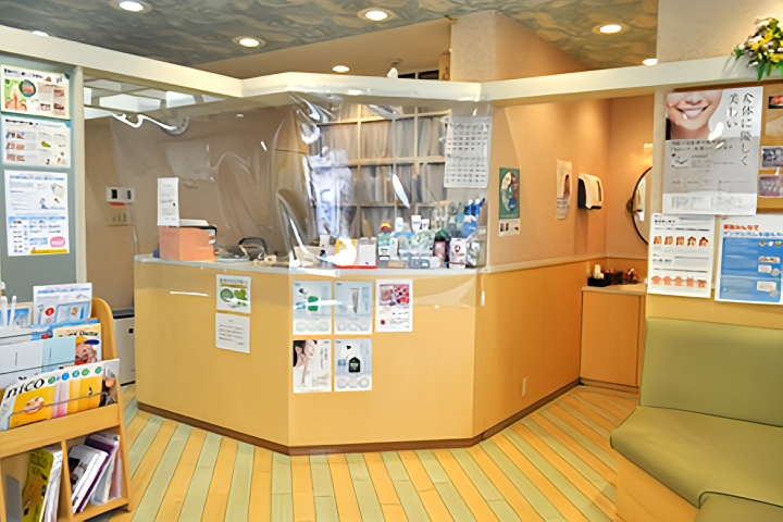 【深井駅から徒歩15分】丁寧な診療で信頼を集めるさかお歯科医院