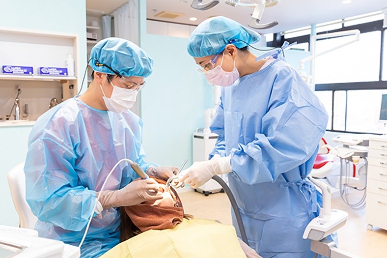 豊富な診療メニューで患者様のお口の健康を守っています