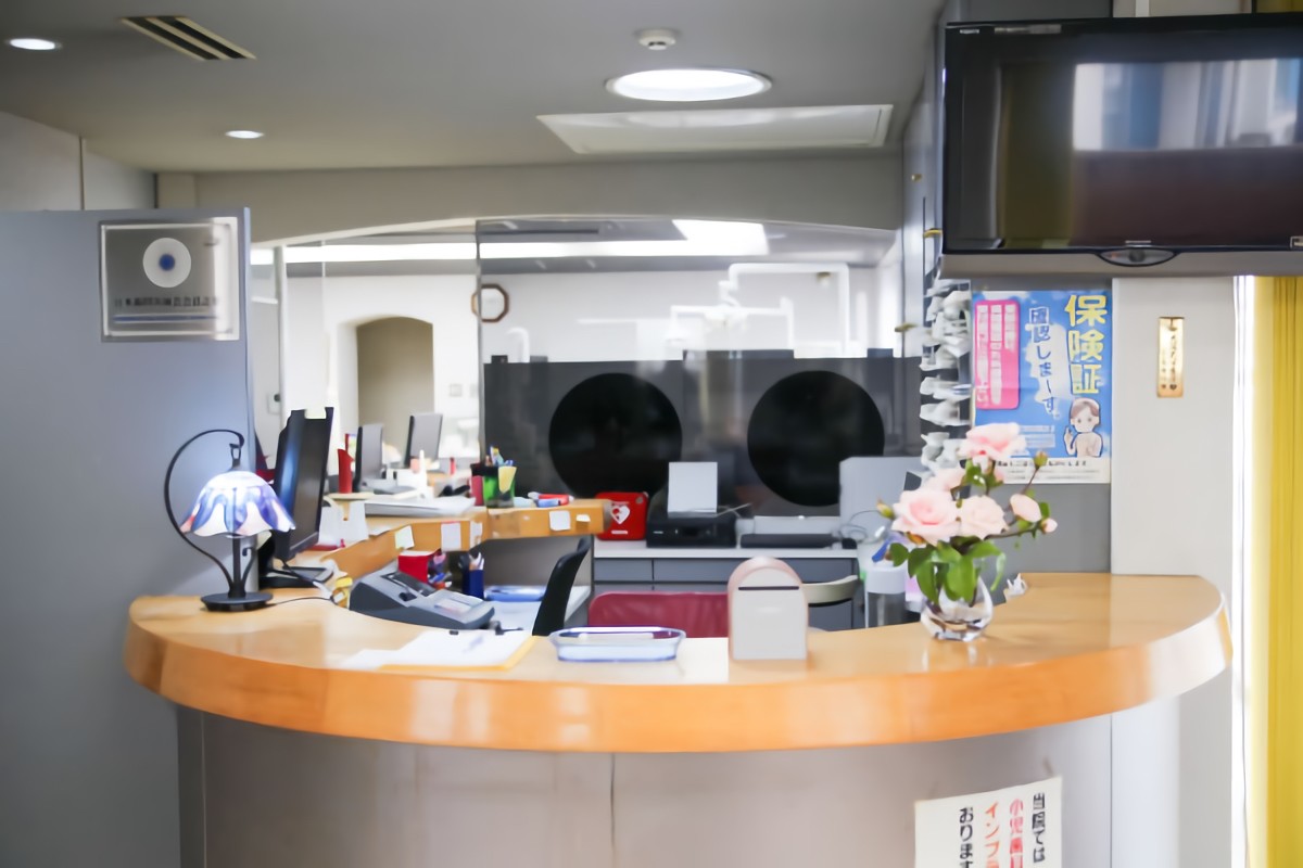 【伊予三島駅徒歩5分・駐車場完備】通いやすい立地と幅広い診療で支える新田歯科医院