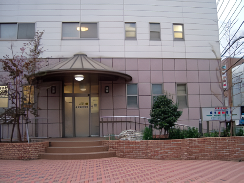 20時まで診療しており、いつでも診療しやすい体制を整えています