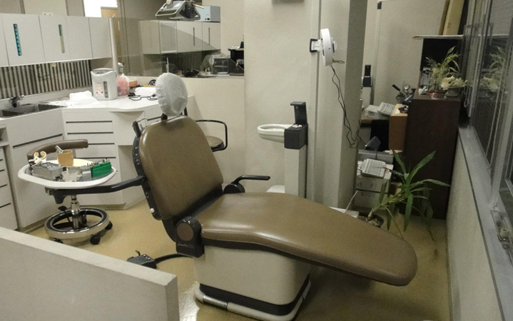 【浅間町駅 徒歩5分】【歯科放射線学講座元講師】科学的根拠に基づく診断と最小限の治療を行う牛田デンタルクリニック