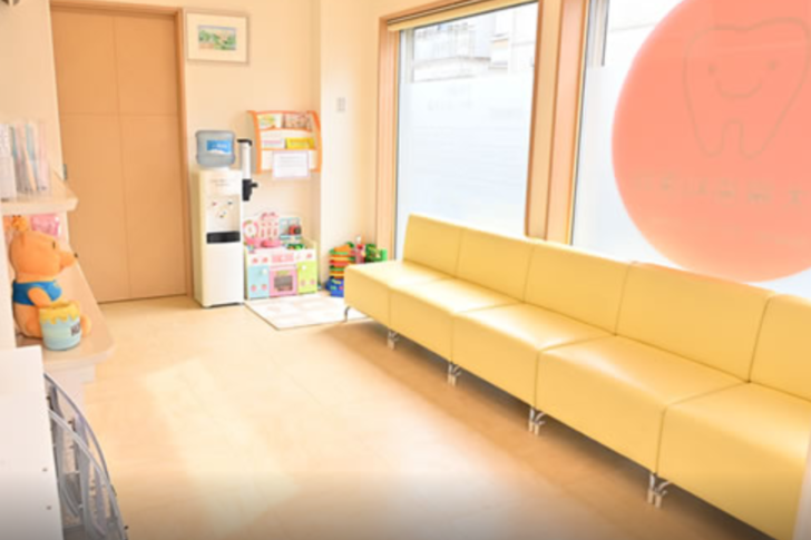 【西武池袋線保谷駅 南口 徒歩６分】【インプラント治療に精通】「いつまでも噛める」お口を守る南大泉歯科医院