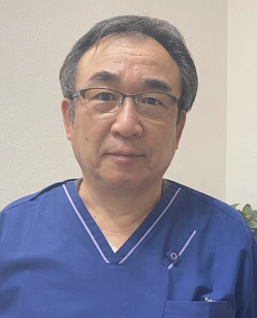 院長の小川　恭央