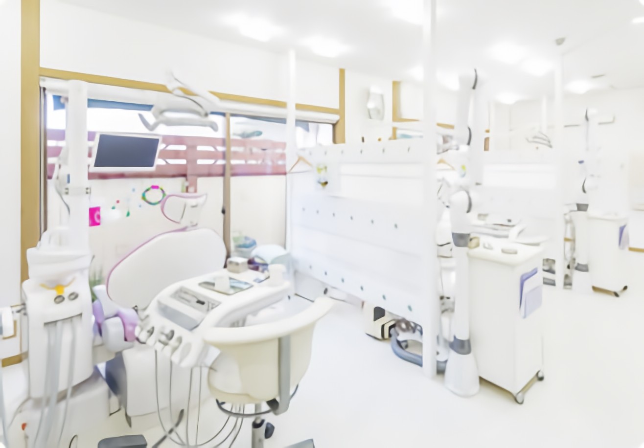 【キッズルーム完備・WEB予約可】かめのこ歯科が大切にする予防中心の歯科医療と安心できる診療環境