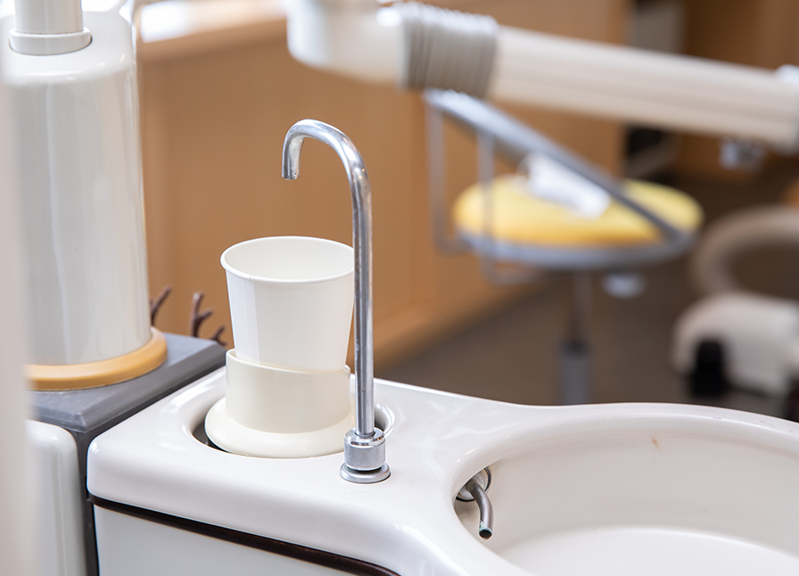 【駐車場完備・土曜診療】生涯ご自身の歯で過ごすための誠実な歯科医療を提供する松岡歯科医院