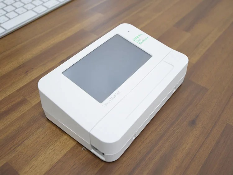 5分程度でお口のむし歯リスクを判定