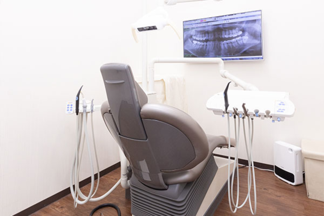 【JR白新線 西新発田駅から徒歩1分】【様々な専門分野のドクターが複数在籍】
患者様本位のハイレベルな先進の治療が受けられるメディケア歯科クリニック新発田