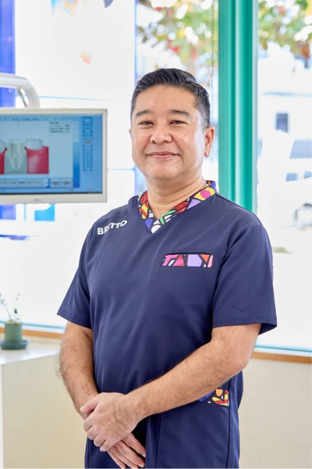 院長の仲村 正人