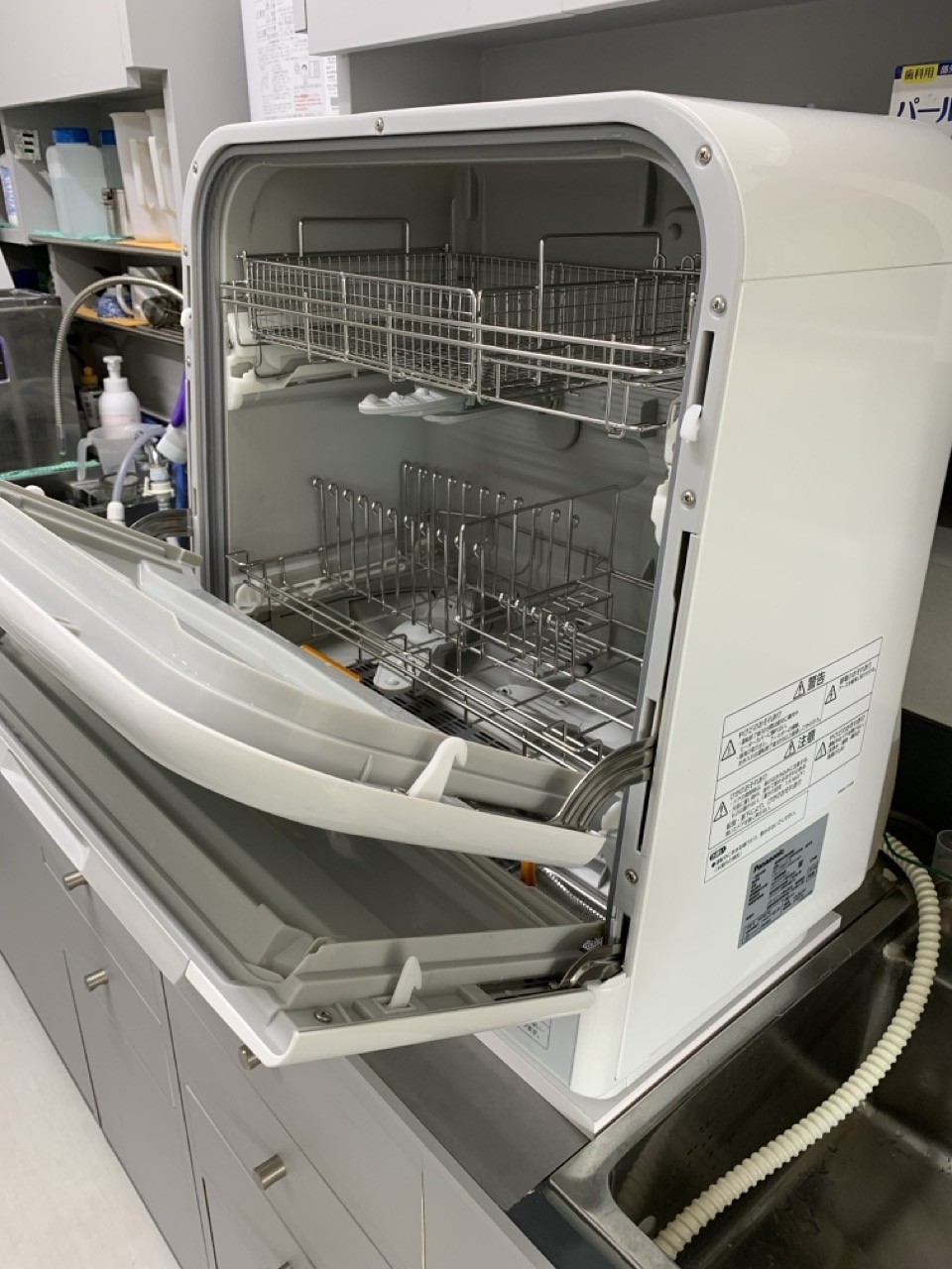 ①CT撮影装置②減菌器③自動器具洗浄器