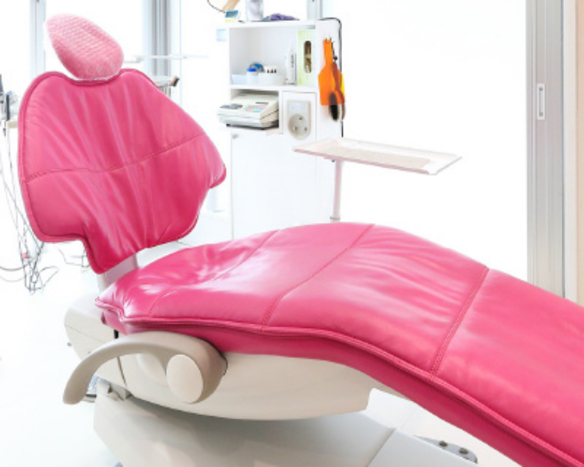 【半蔵門駅 徒歩5分】【朝8時半から診療】高度な歯科治療を可能にする最新の医療設備が充実！東洋医医学の医療氣功で難症例の治療が可能に。