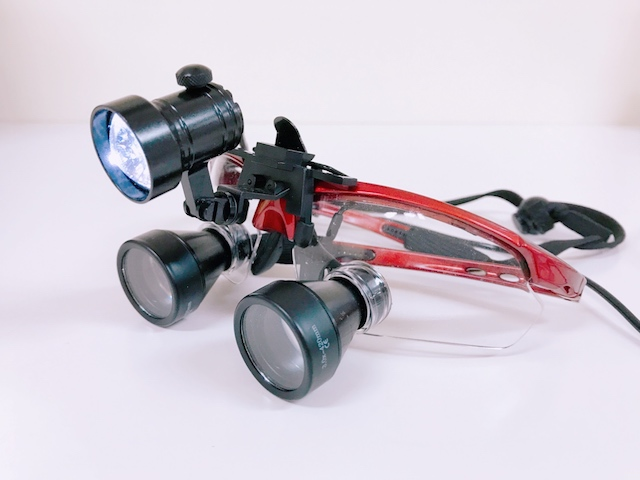 ①皆様の笑顔をサポートします②個室診療室③様々な機器を導入しています