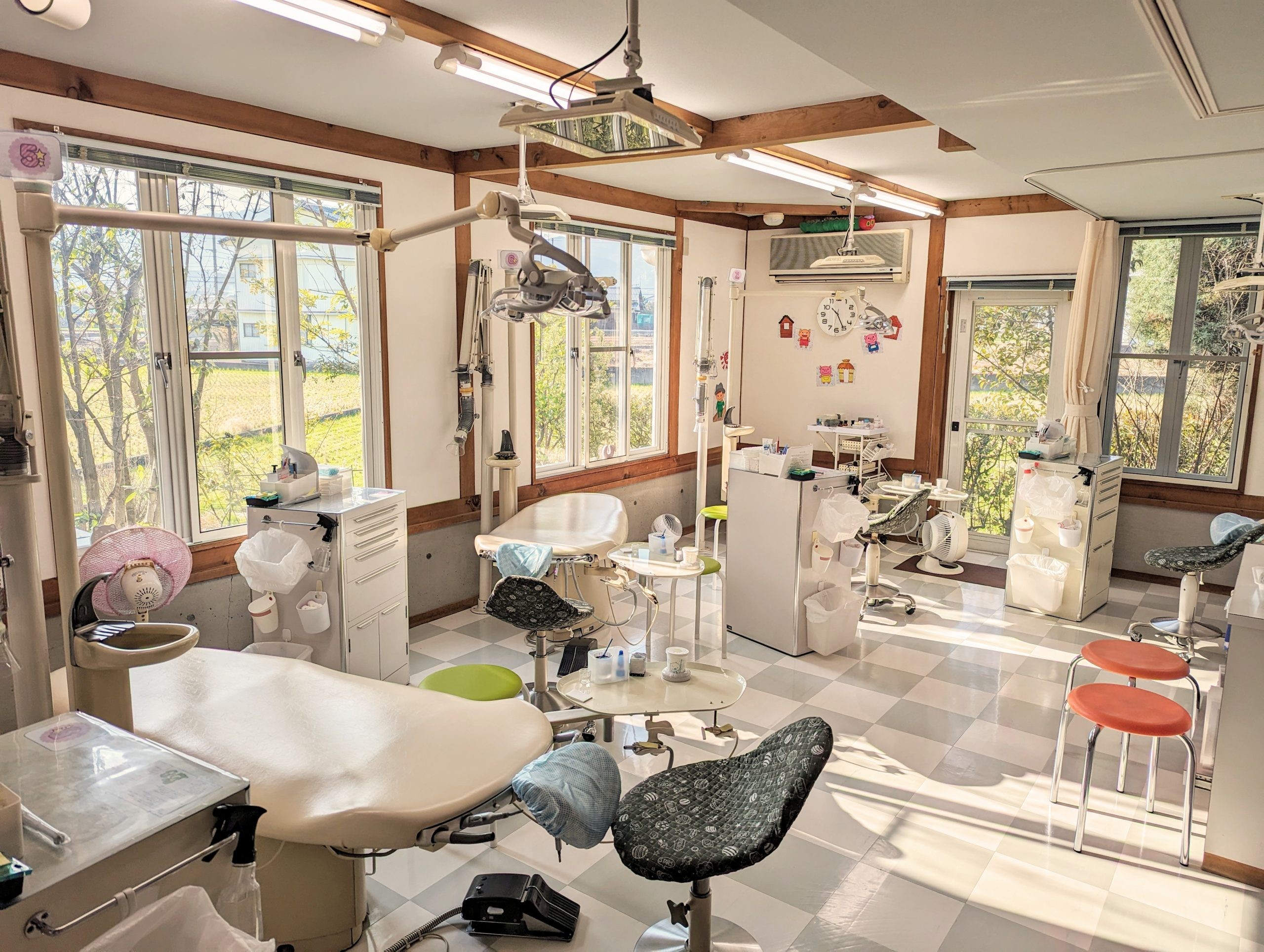 【土曜診療・キッズスペース完備】安心と成長を大切にするこぐま小児歯科