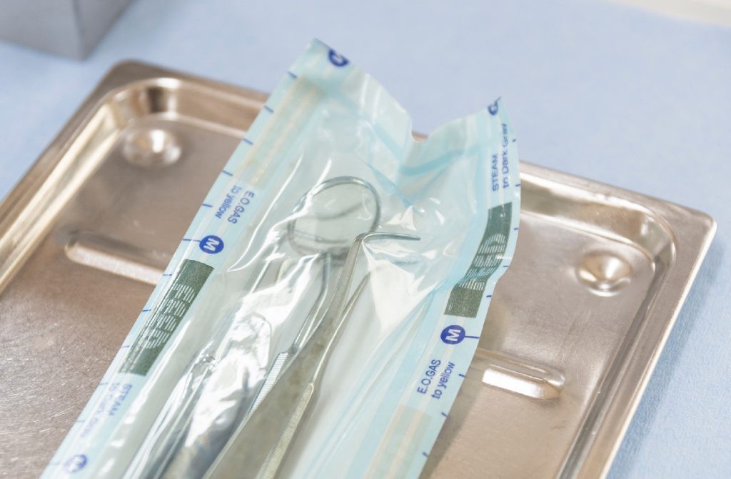 ①歯科用CT完備②使用ごとに完全に滅菌・消毒③器具は毎回滅菌をしパッキング