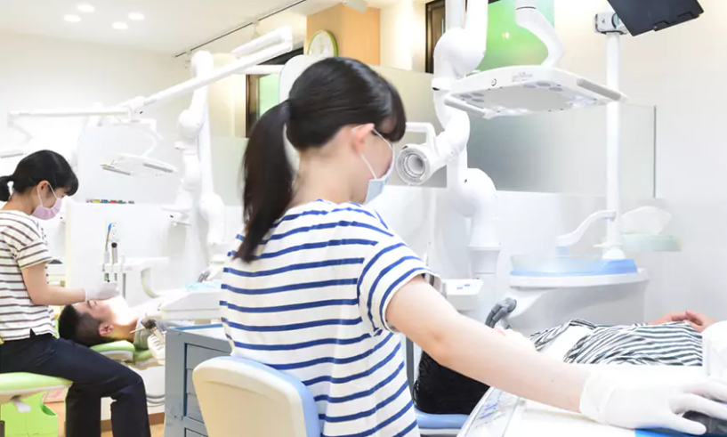 大人の矯正治療も行っています