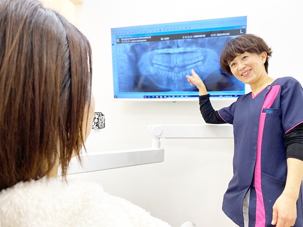 CT撮影により治療の安全性を高めています