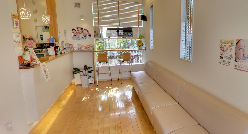 【本郷駅より徒歩７分】【保育士在中 託児施設を完備】様々な観点からのアプローチによる予防歯科を提供する たかやなぎ歯科クリニック