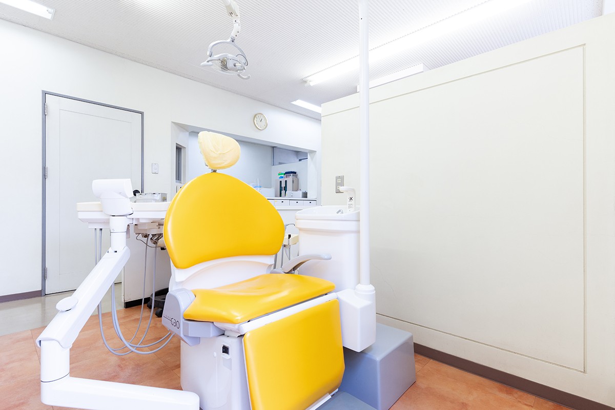 ①受付②待合室③診療室