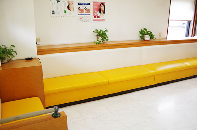 【鎌ヶ谷大仏駅から徒歩2分】【ICOI国際口腔インプラント医師学会認定医】快適な診療環境で地域医療を支えるコスモス歯科診療所