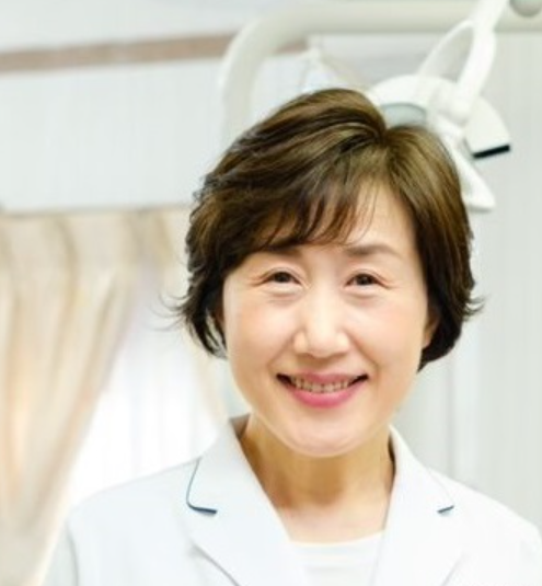 院長　船木誠子