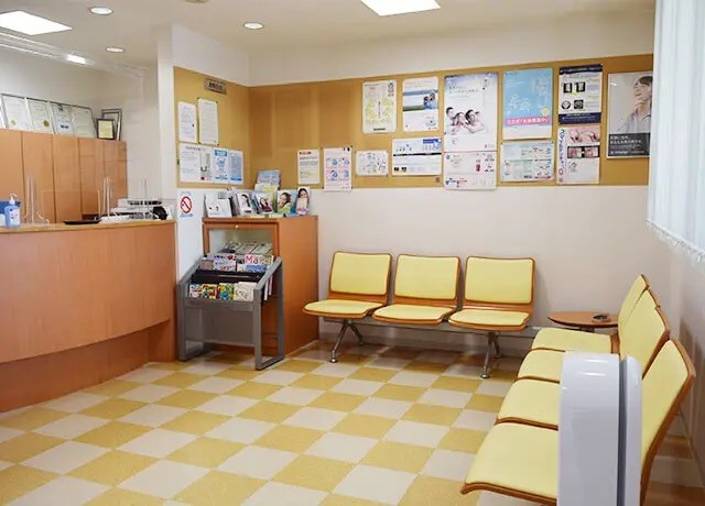 ①ユニット②受付③待合室
