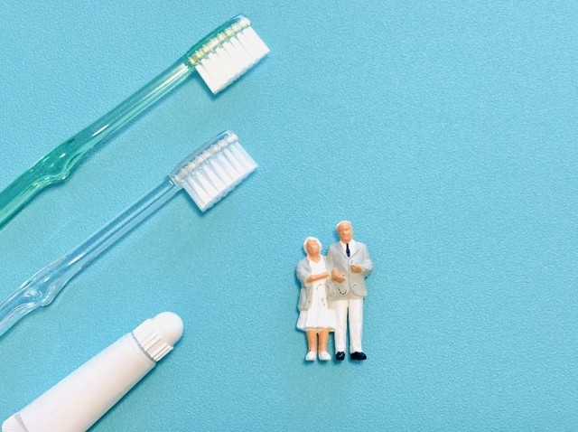 通院の可否に関わらず必要な歯科医療が届くよう配慮し、地域での生活を支える口腔ケアの提供に努めています。※写真はイメージです。