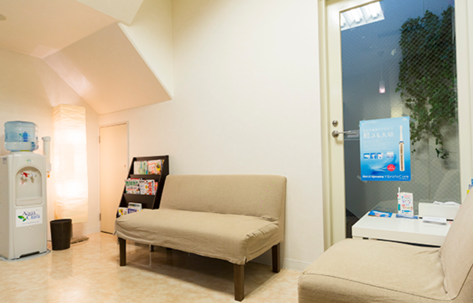 【吉祥寺駅から徒歩3分】【日本顎咬合学会所属】患者との対話を大切にする こうたろう歯科