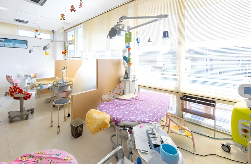 子どもの気持ちを尊重し科学的根拠に基づく専門的な口腔健康管理を提供