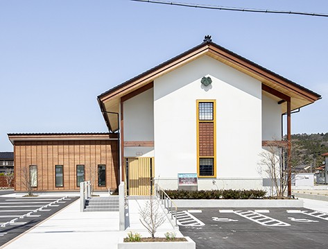 ①外観②受付③処置室