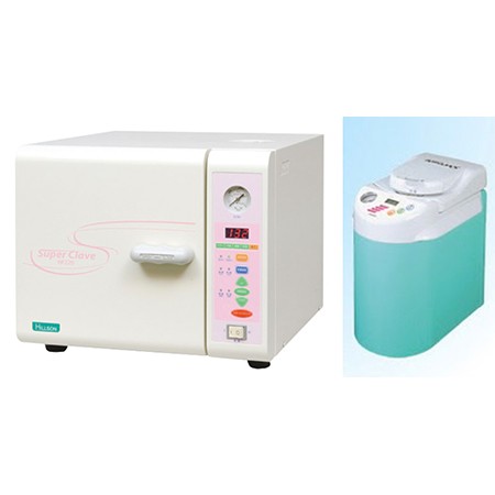 高精度な滅菌機によって治療器具を滅菌しています