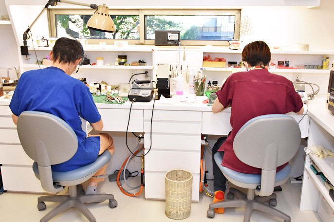 歯科技工士が常駐