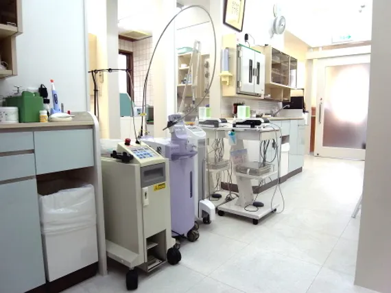 斎藤歯科医院のレーザー機器
