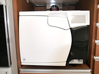 滅菌消毒する装置導入済みで院内はクリーンです