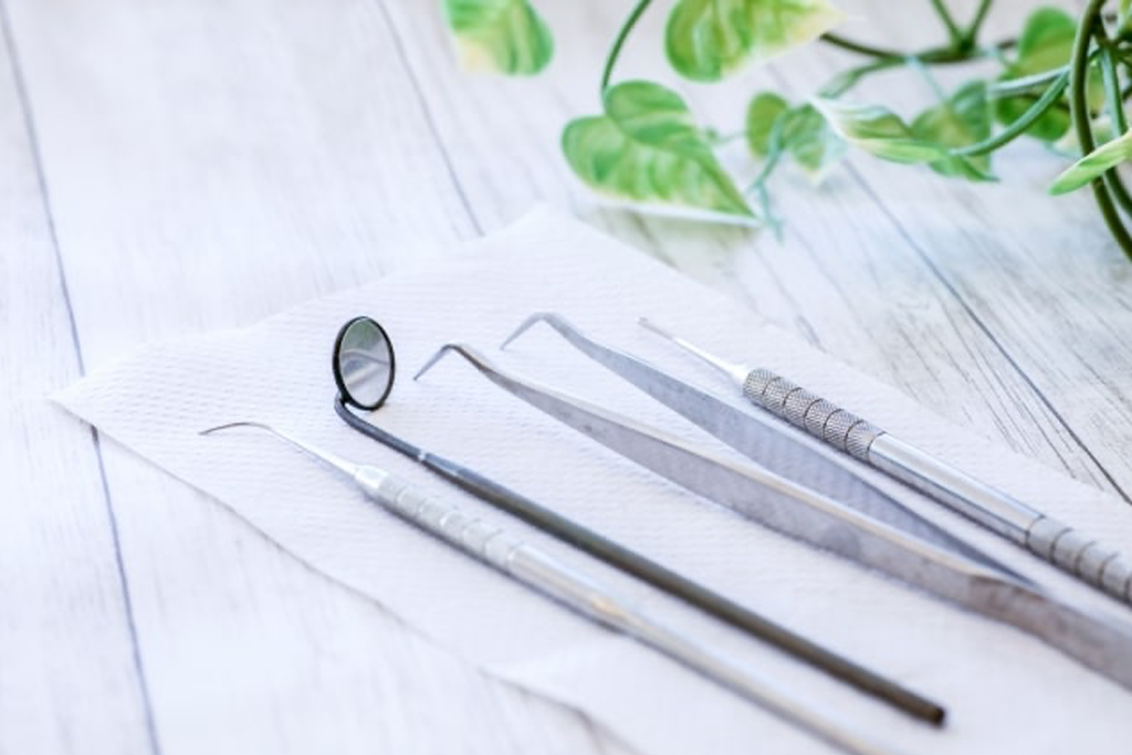 ①外観イメージ②虫歯や歯周病の予防を中心とした診療③患者様の健やかな毎日を支える存在を目指しています