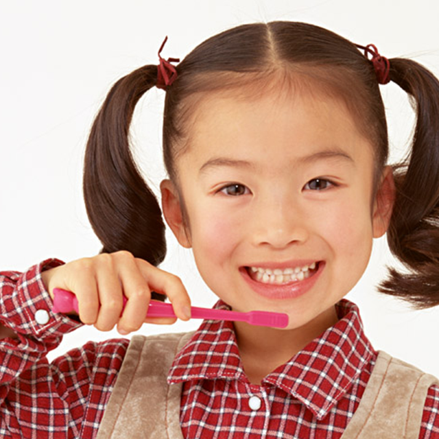 お子様が怖がることなく治療を受けられるよう、優しく丁寧な対応を心掛けています