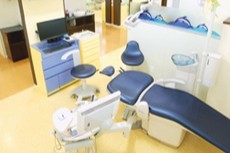 基本理念は、「健康な口は最高の贈り物」という言葉から始まり、「健康な口は一生の宝物」へとつながる考え方に根ざしています