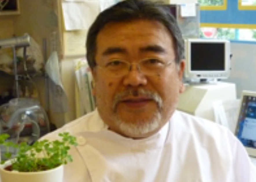 院長の植田　秀明