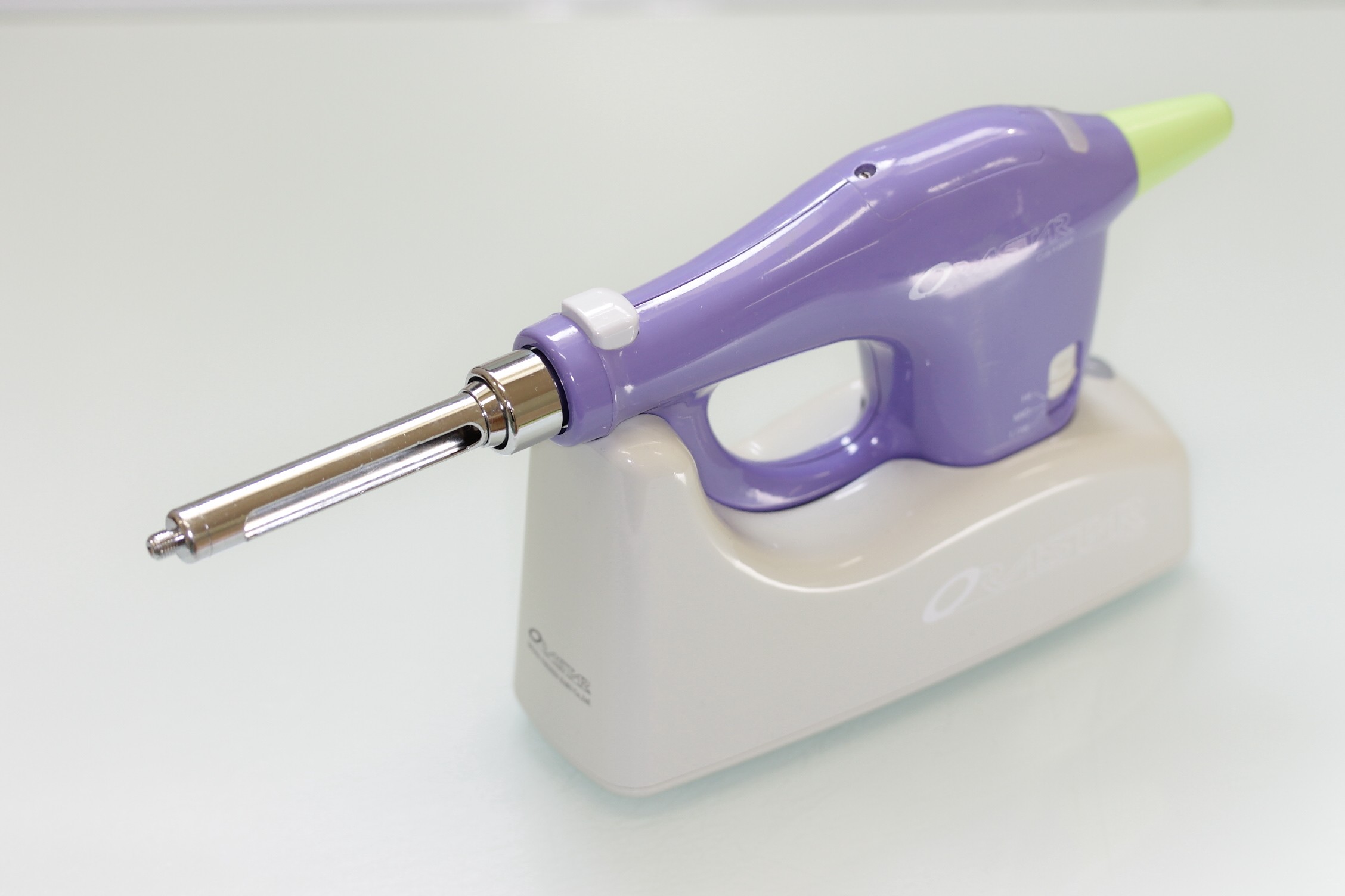 痛みが少ない電動注射器です