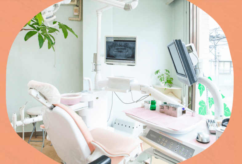 ①ぜひご家族でご来院ください②診療室③キッズスペース