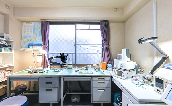 【尼崎駅 徒歩2分】精密診断と技術力で対応する アオキ歯科医院