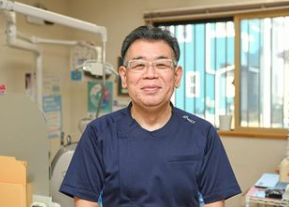 院長の馬谷原　祐輔