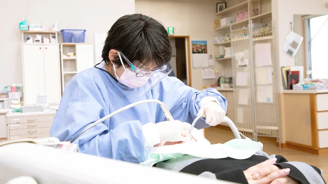 基本的な歯周病治療に力を入れています