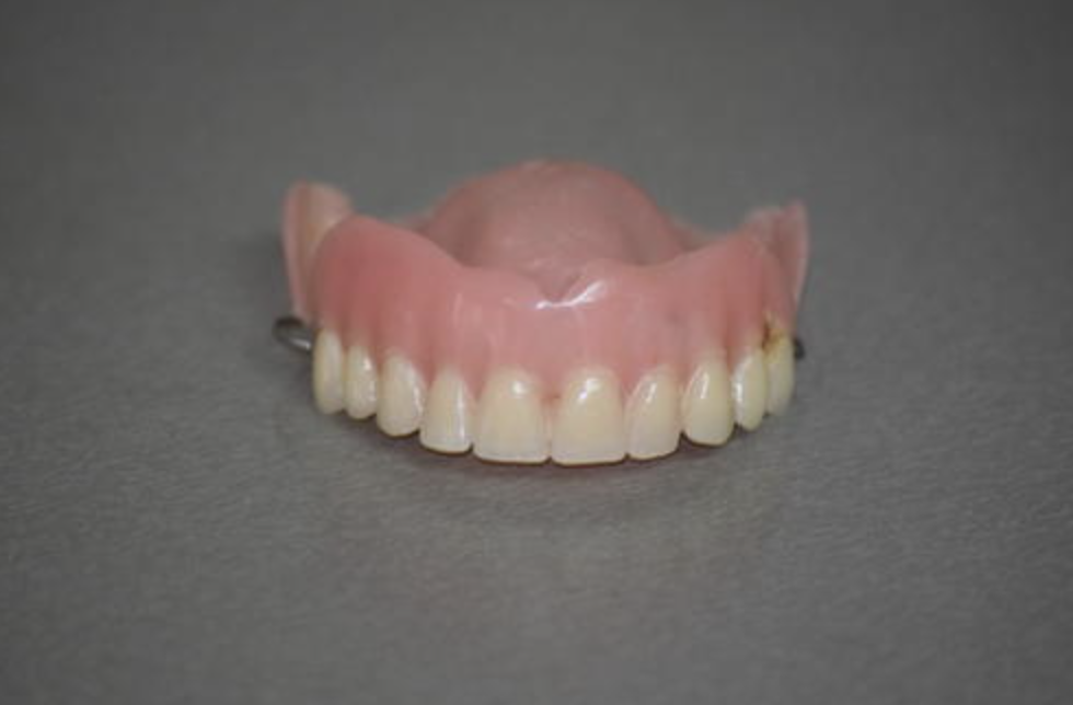 患者様一人ひとりに適した入れ歯の提供を目指しています