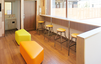 【柏森駅から徒歩19分】原因から改善する予防重視の診療と徹底した滅菌管理のひまわり歯科