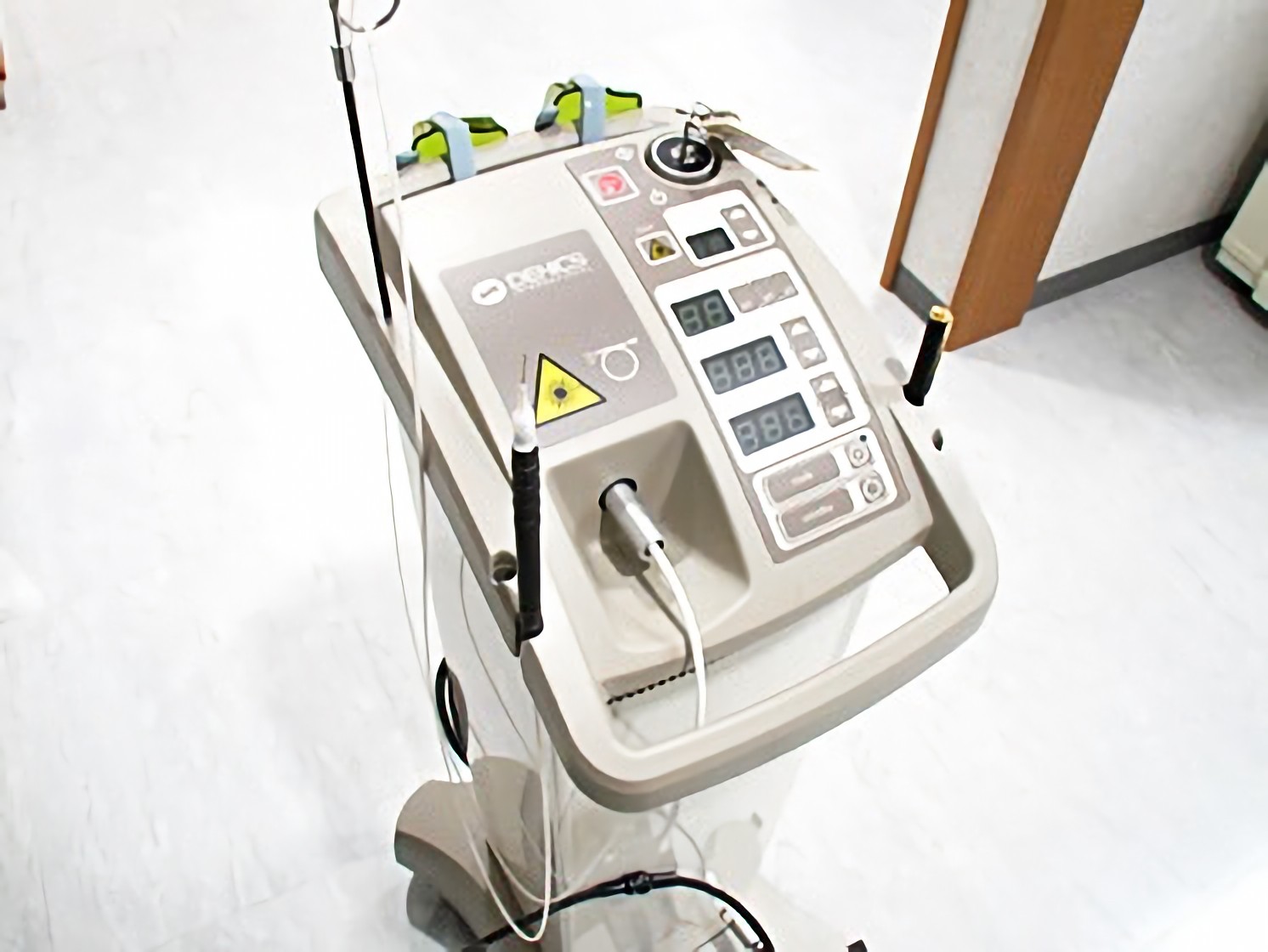 レーザー治療器