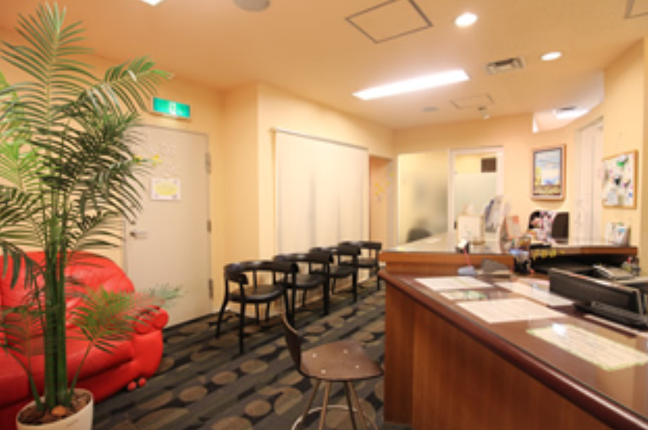 【上野駅から徒歩1分】【歯科技工士との連携強化】精密治療と丁寧な説明が特徴のK-スマイルデンタルクリニック