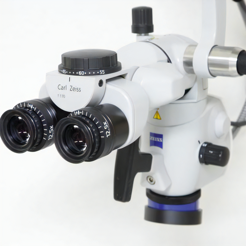 マイクロスコープを使用した精密な歯周病治療を提供