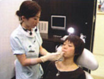 お一人お一人に最適な治療を提供し、健康な口腔環境をサポートいたします。