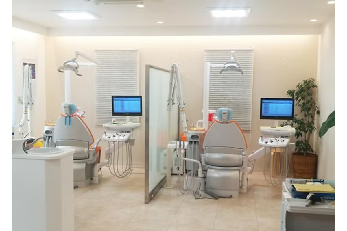 医院外観・受付・診療室