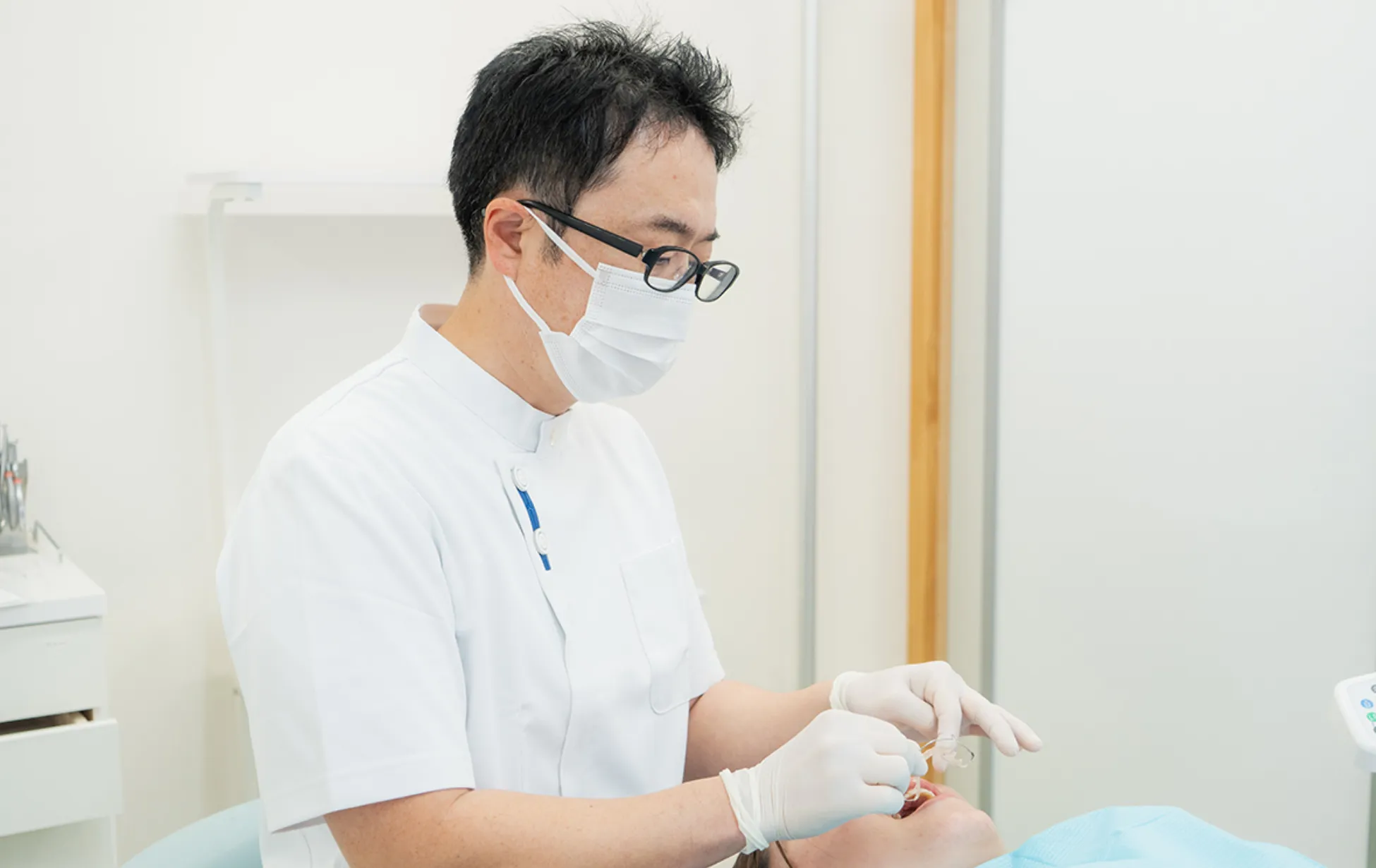 見た目の美しさだけでなく、しっかり噛める機能的な咬合の確立を重視した矯正治療が行われています