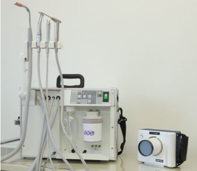 訪問診療の際の治療器具